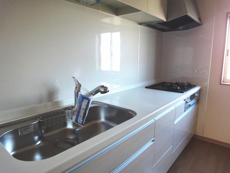 Kitchen. Water purifier with a high-grade system Kitchen (1 Building)