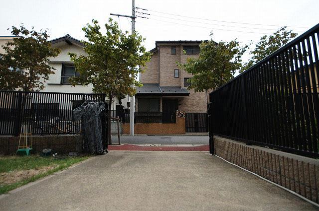 Garden. Local (September 2013) Shooting