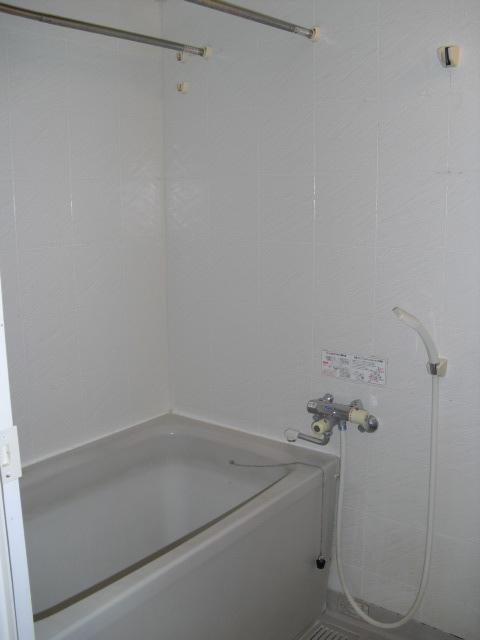 Bathroom. Reheating function with bathroom