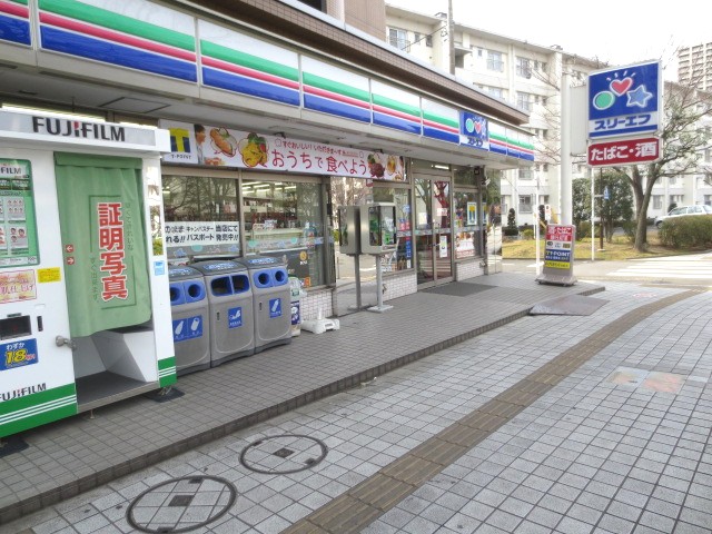 Convenience store. Seven-Eleven Takenotsuka 6-chome up (convenience store) 230m