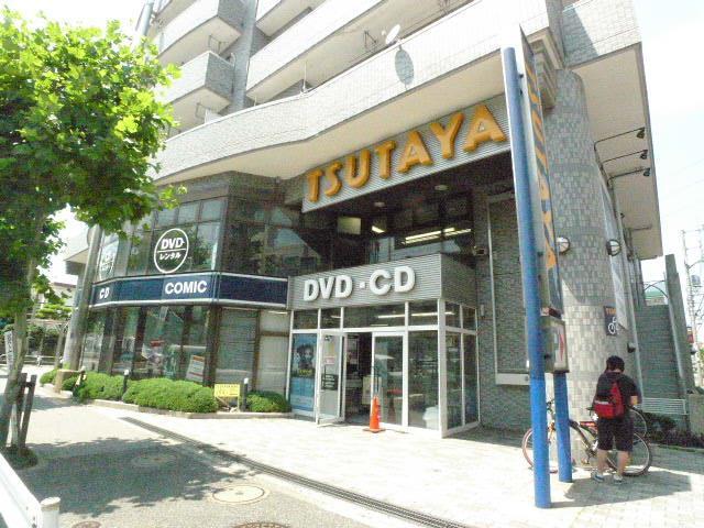 Rental video. 15m to TSUTAYA (video rental)