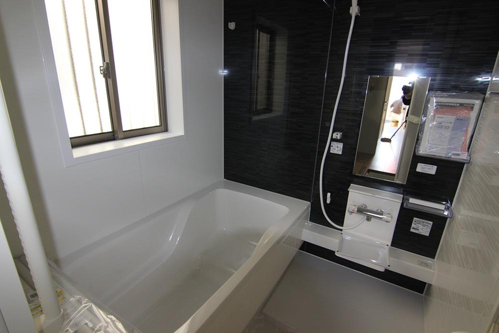 Bathroom. Example of construction  [The main direct sales sales]  Brokerage fees are not or Ri or hanging