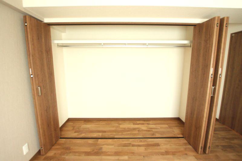 Receipt. Plenty of storage