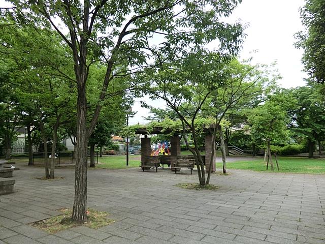 park. 340m until Nishiayase park