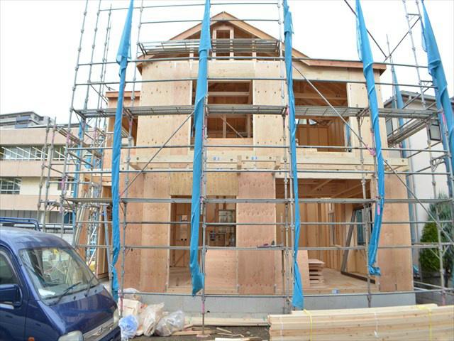 Local appearance photo. Zenshitsuminami is facing