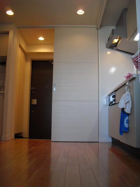 Non-living room. Indoor (April 2013) Shooting