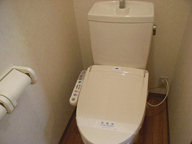 Toilet