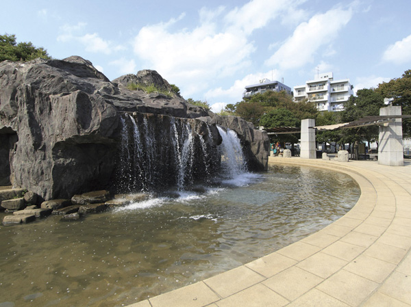 Surrounding environment. Tenno park (about 800m ・ A 10-minute walk)