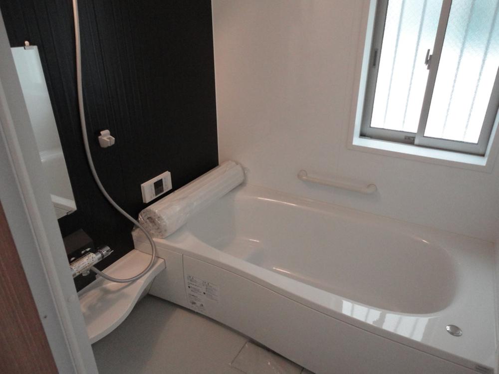 Same specifications photo (bathroom). Same specifications