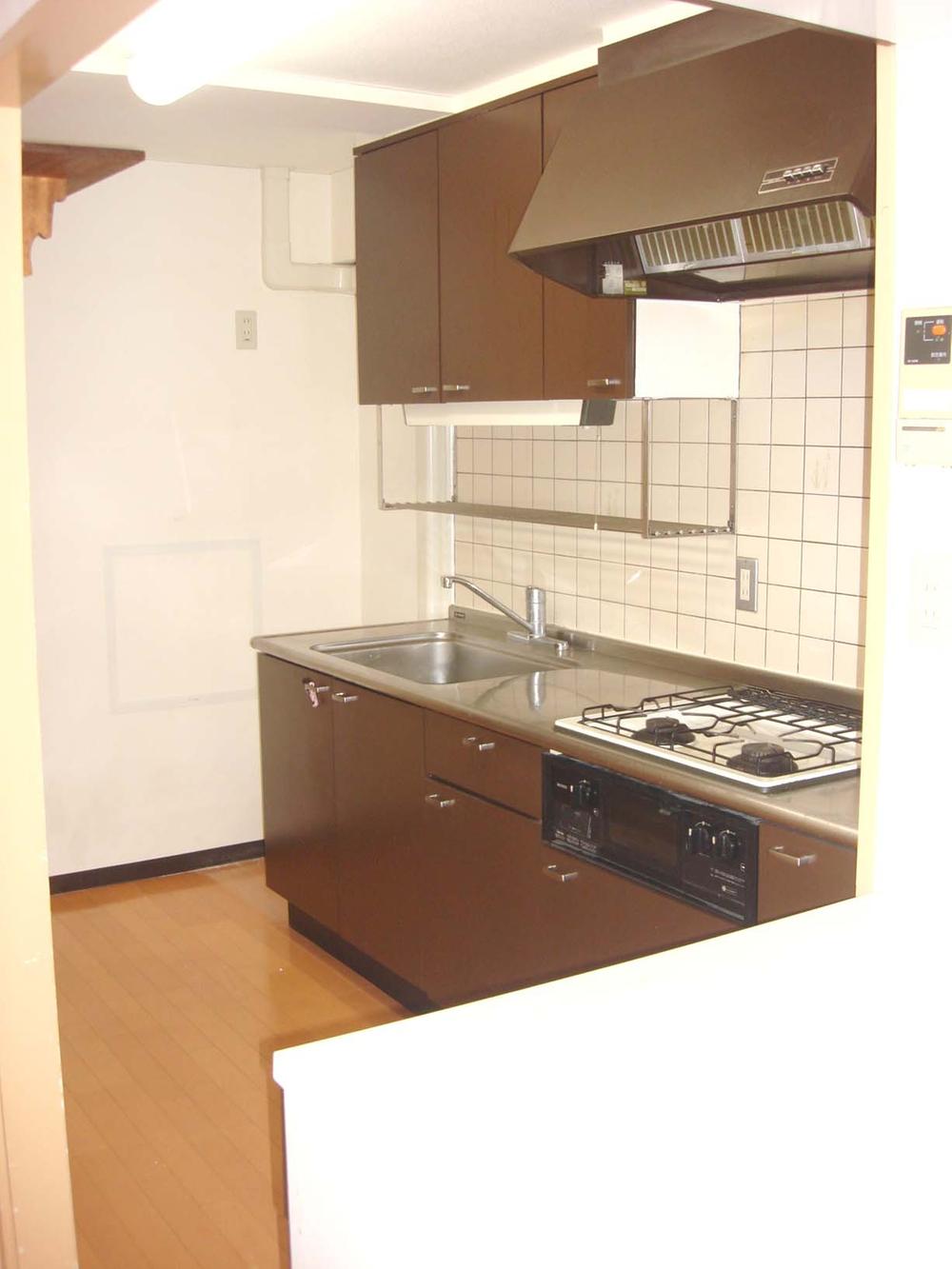 Kitchen. Indoor (March 2013) Shooting