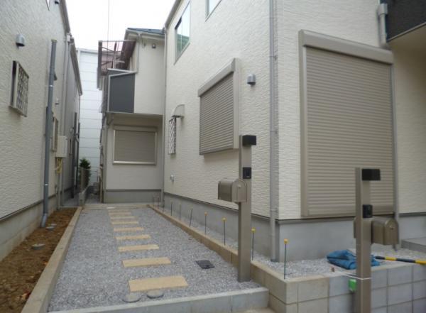 Local appearance photo