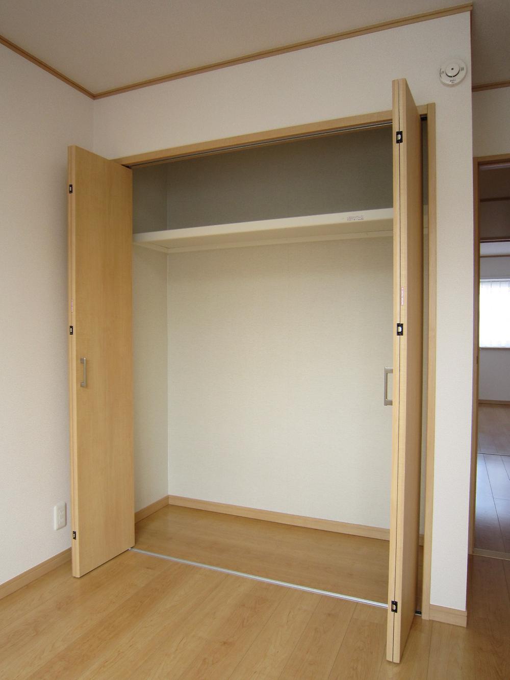 Receipt. E Building room (May 2013) Shooting