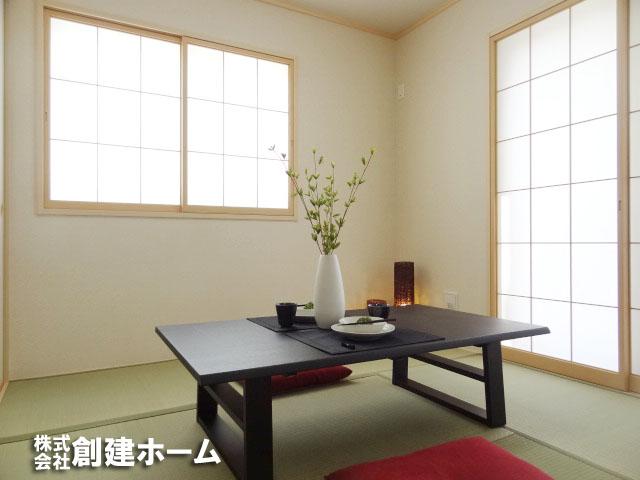 Non-living room. Japanese-style room next to the living room, Various find use! 