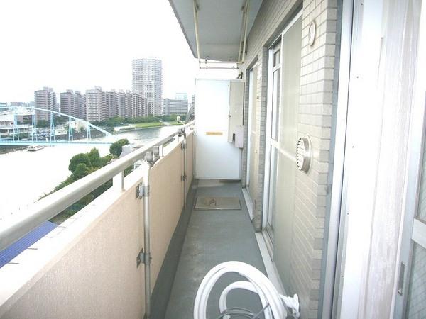 Balcony. Balcony of the wide span!