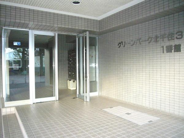 Entrance. Stylish apartment tiled!