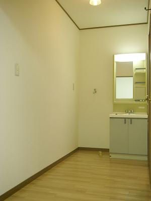 Washroom. Photograph is the one at the time of the last renovation