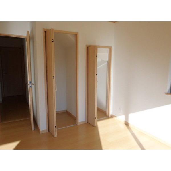 Non-living room. Living storage