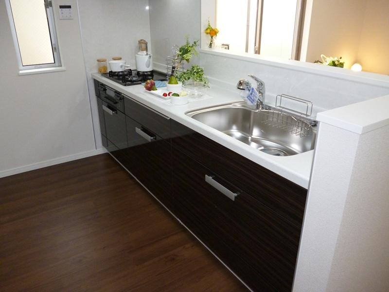 Kitchen. G Building Kitchen