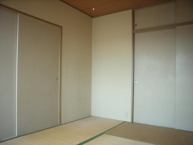 Other. Japanese-style room (2)