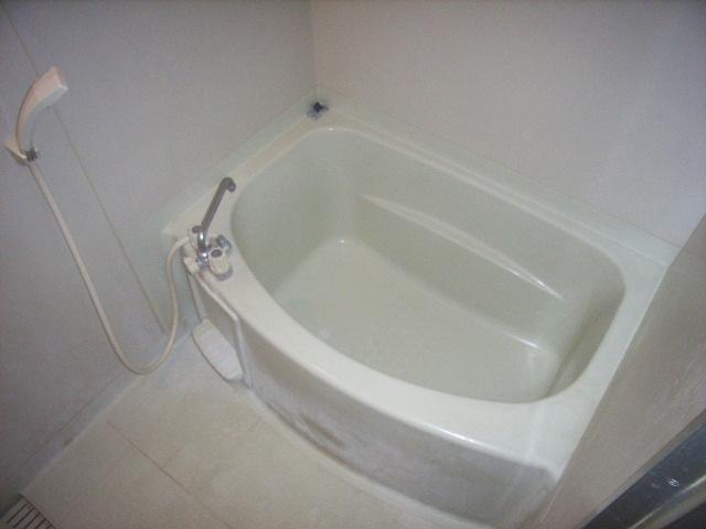 Bath. Bathroom (same property No. 203 room)