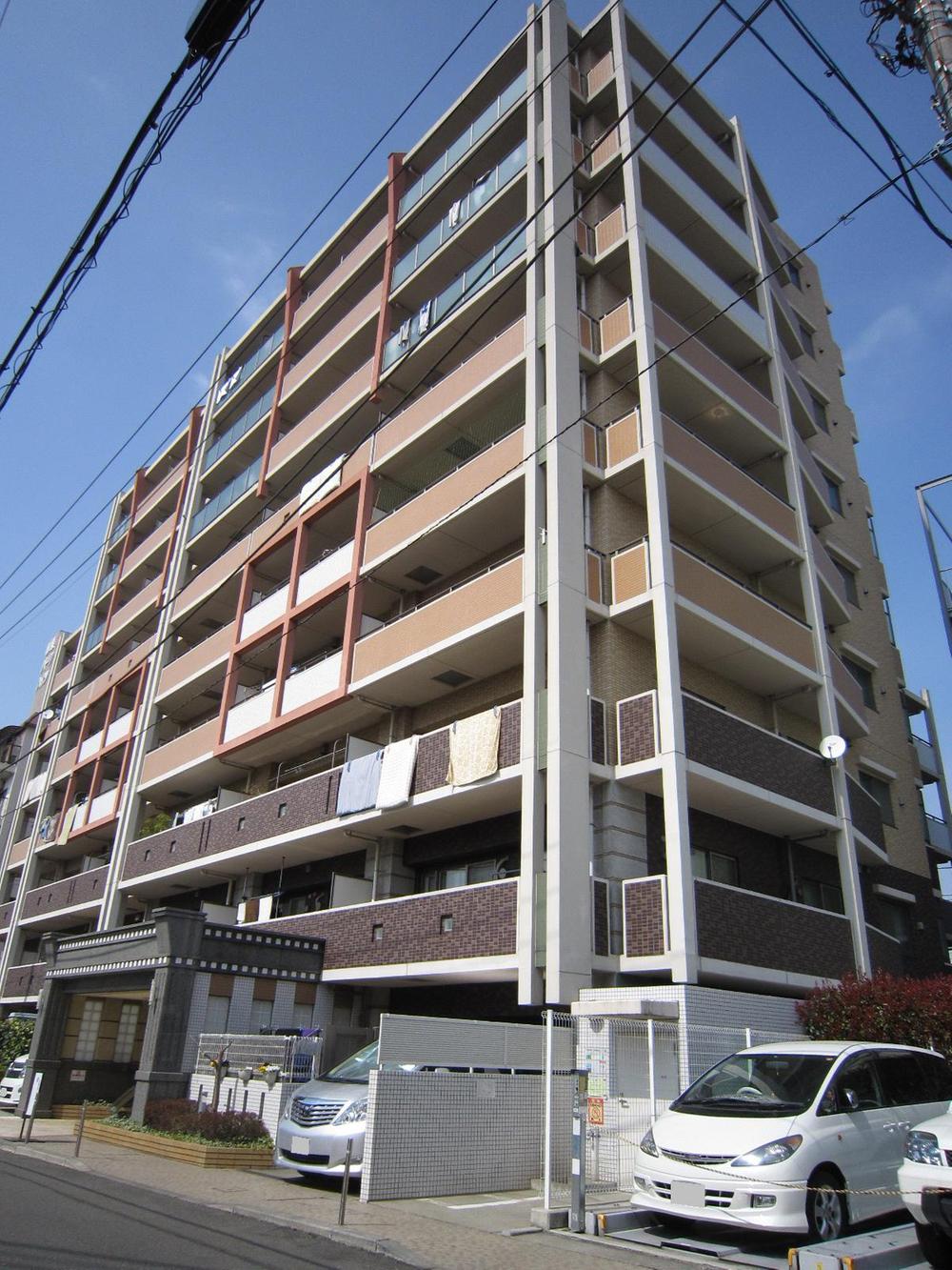 Local appearance photo. Local (March 2013) Shooting