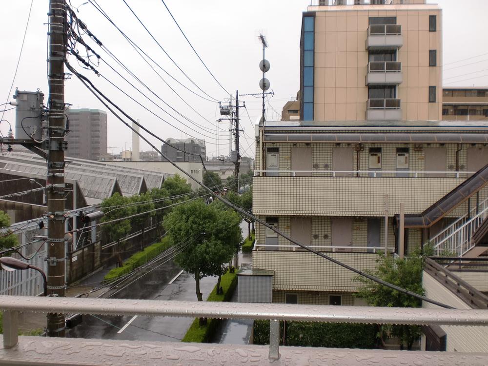 View photos from the dwelling unit