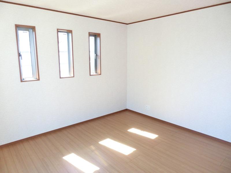 Non-living room. Building 2 Western style room