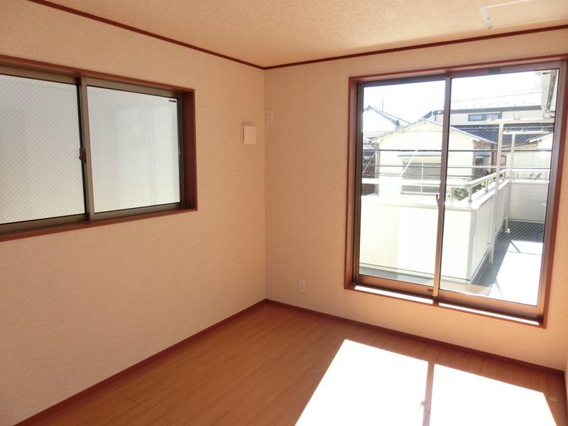 Non-living room. Building 2 Western style room