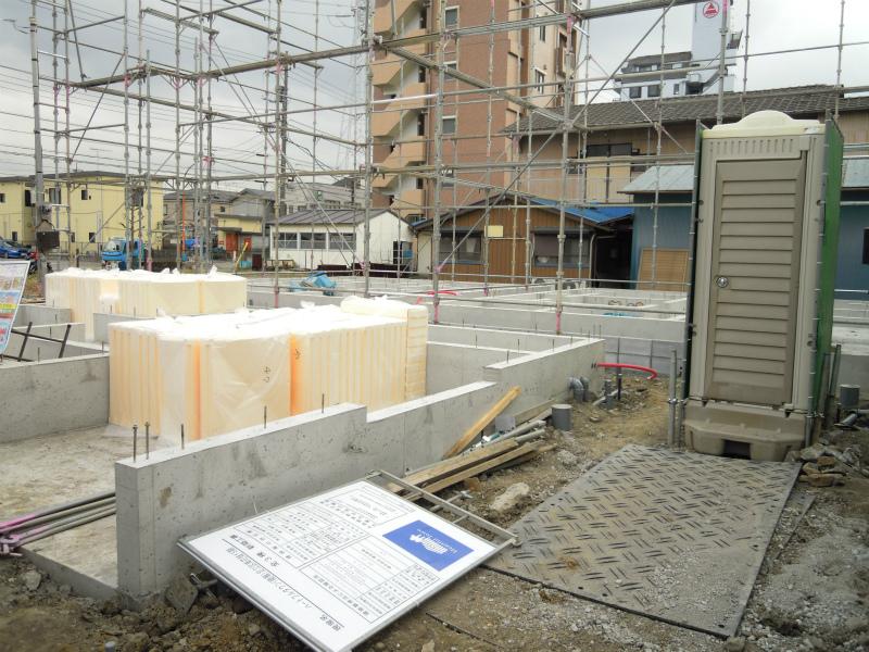 Local appearance photo. Local (12 May 2013) Shooting