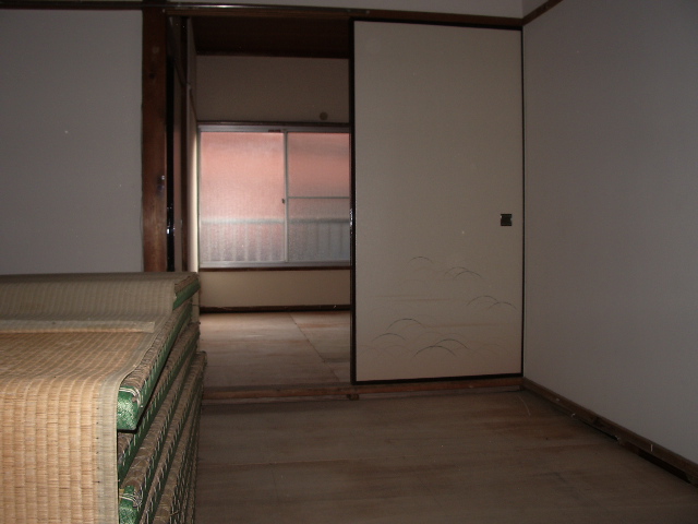 Living and room. Japanese-style room as seen from the kitchen