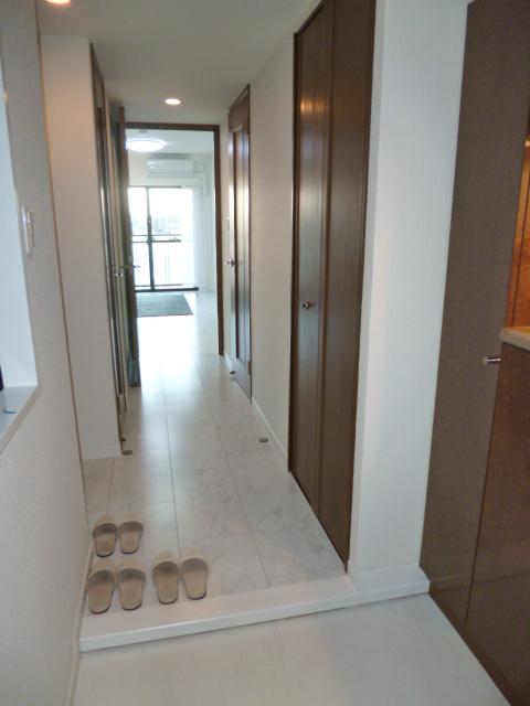 Entrance. Photos from the entrance