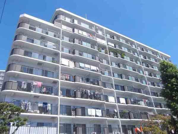 Local appearance photo. Ventilation in the southeast angle room ・ Daylighting good!