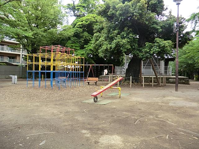 park. Toneri children amusement to 400m