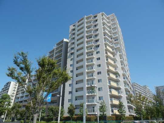 Local appearance photo. Mansion appearance