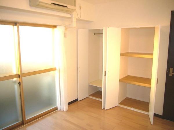 Non-living room. Storage of south Western-style!