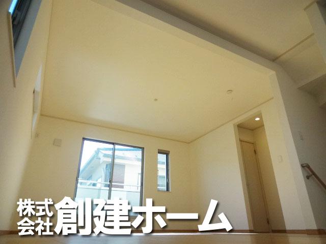 Living. Put even 60-inch TV!