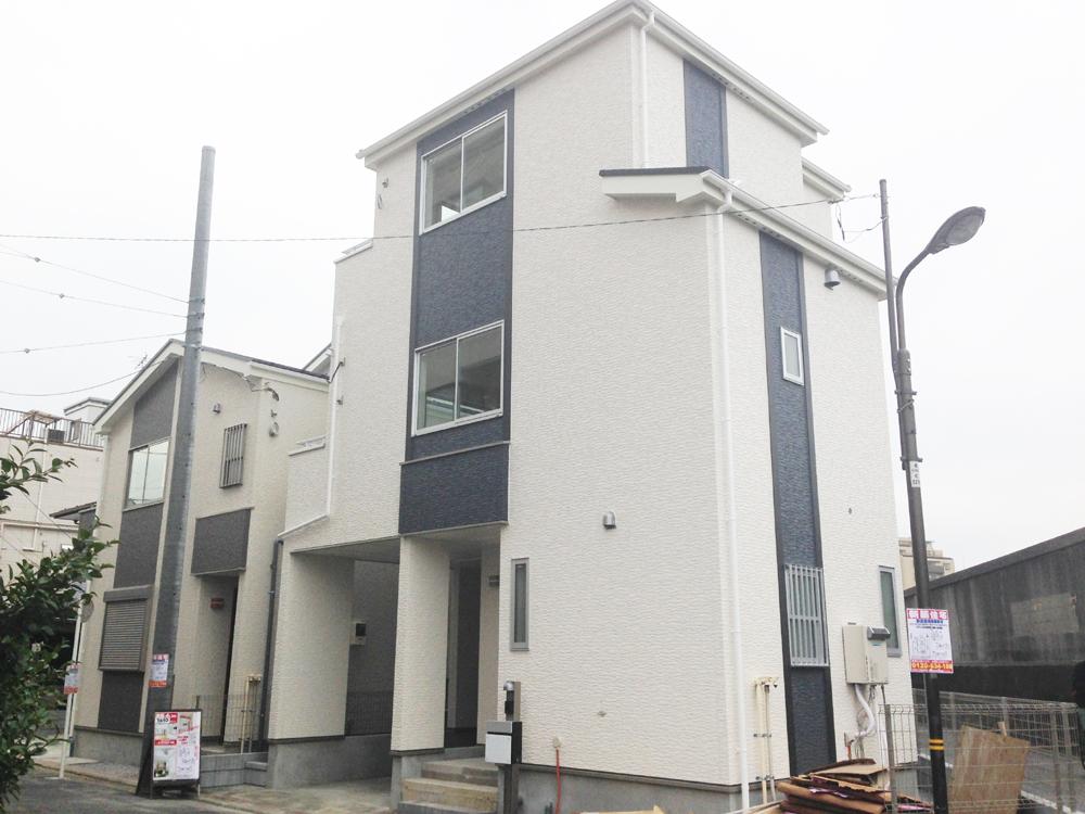 Local appearance photo