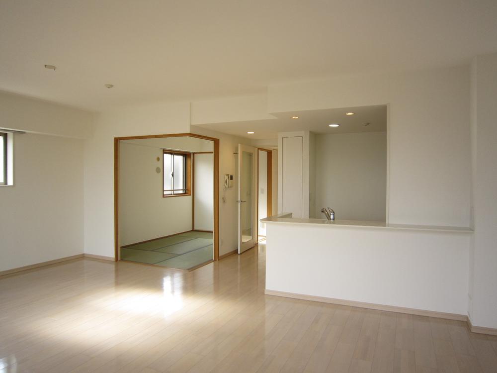 Living. Indoor (11 May 2013) Shooting