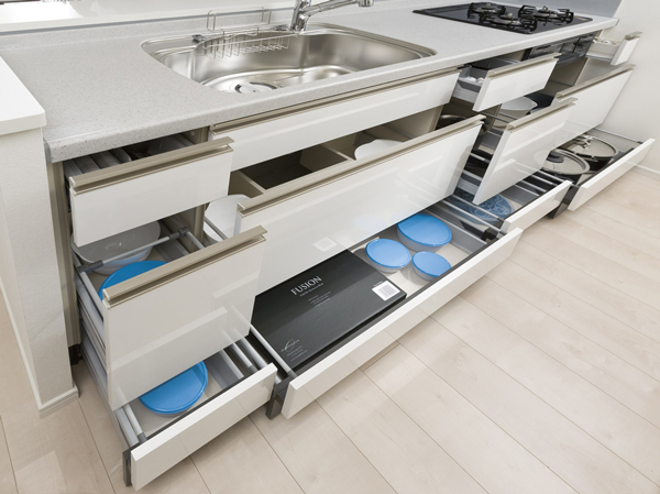 Kitchen.  [Slide storage that can be plenty of storage] Storage of system kitchens, It can be effectively utilized in the prone cabinet in a dead space, It has adopted a sliding storage.  ※ Gt ・ Under the sink only H type is available with open door.