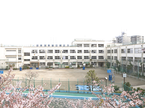 Surrounding environment. Senju elementary school (about 450m ・ 6-minute walk)