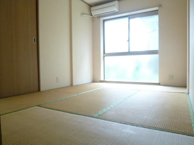 Other room space