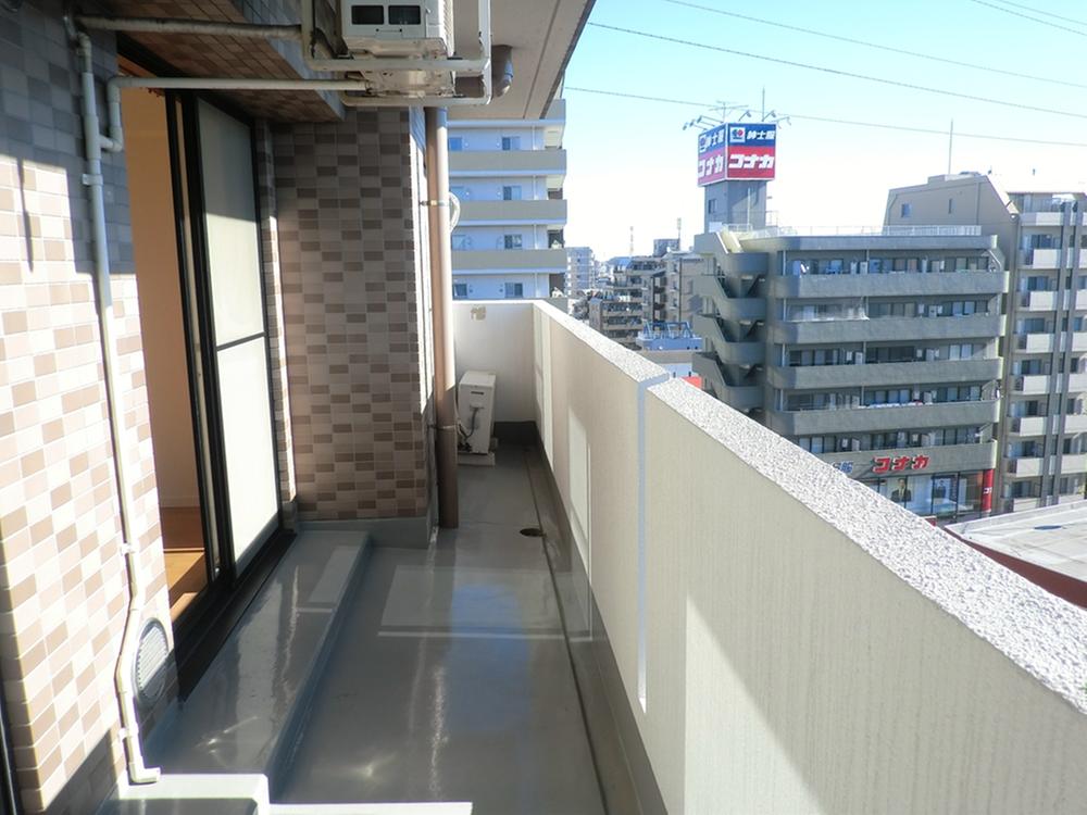 Balcony. Local (12 May 2013) Shooting