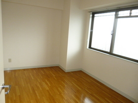 Living and room. Reference photograph  All room is there quires 6, It has become an easy-to-use floor plan