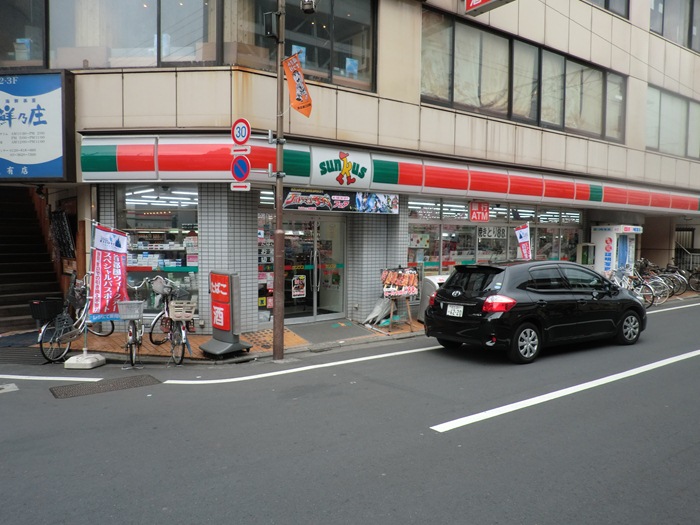 Convenience store. Thanks Kameari north exit store up (convenience store) 520m