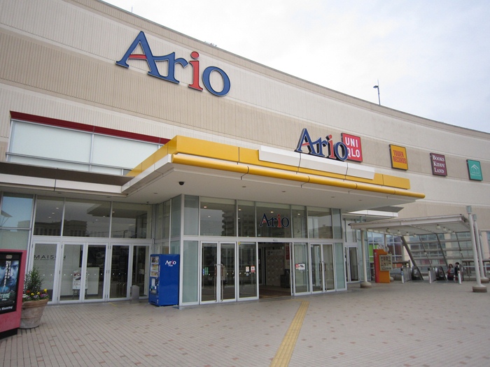 Shopping centre. Ario Kameari until the (shopping center) 680m