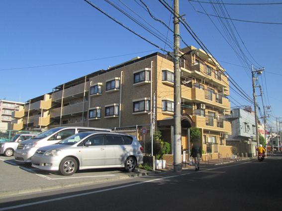 Local appearance photo