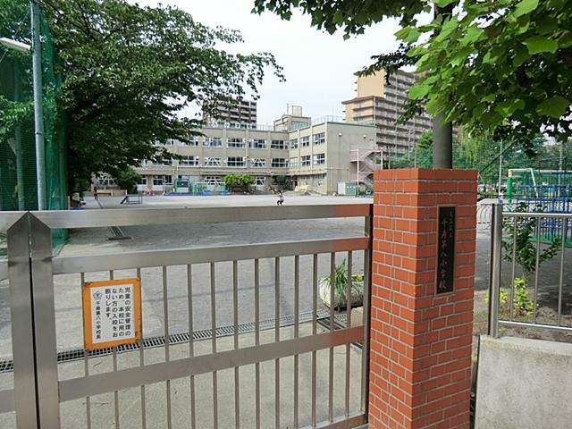 Primary school. 450m to Adachi Ward Senju eighth elementary school