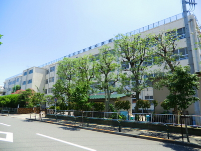 Junior high school. Hanaho 550m until junior high school (junior high school)