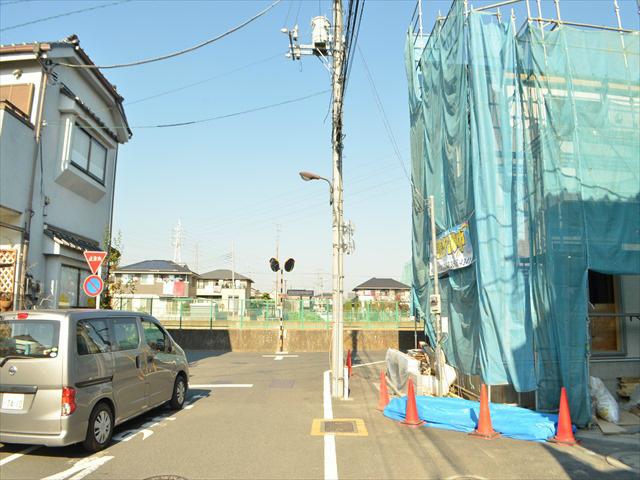 Local photos, including front road