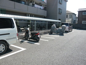 Other. Motorcycle Parking / Monthly 3,000 yen (excluding tax)